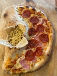 PIZZA-BOMBE